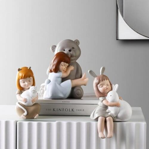 2021 Hot Nordic Style Resin Cute Girl Doll Decoration Modern Home Decoration Small Childrens Princess Room Birthday Present