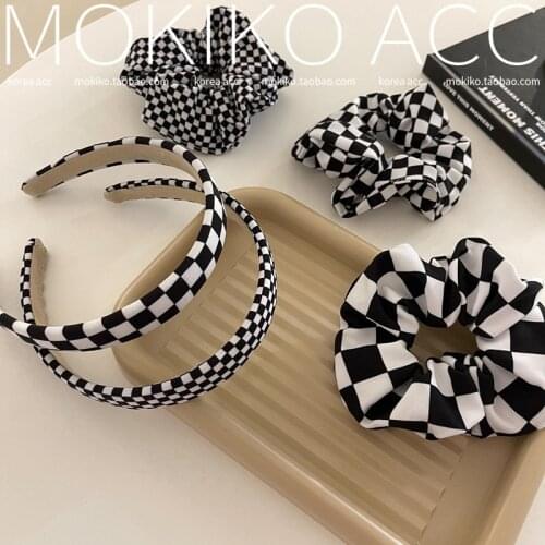 South KoreaDongdaemun checkerboard large intestine circle tie hair circle holiday style temperament niche sponge hairhoop female