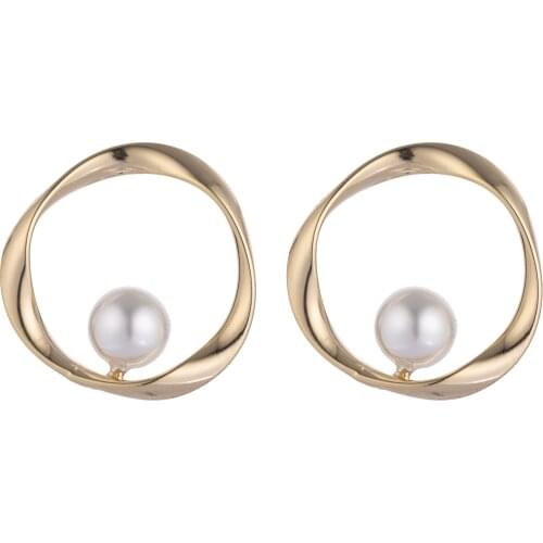 Circle Gold Polished Pearl Ear Stud for Girls and Women