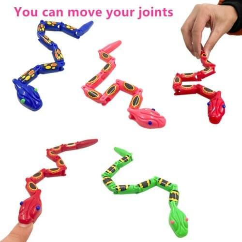 1pcs Pooky, scary, fun, realistic animal, joined-swinging snake, knobbly rattlesnake Fidget Toys