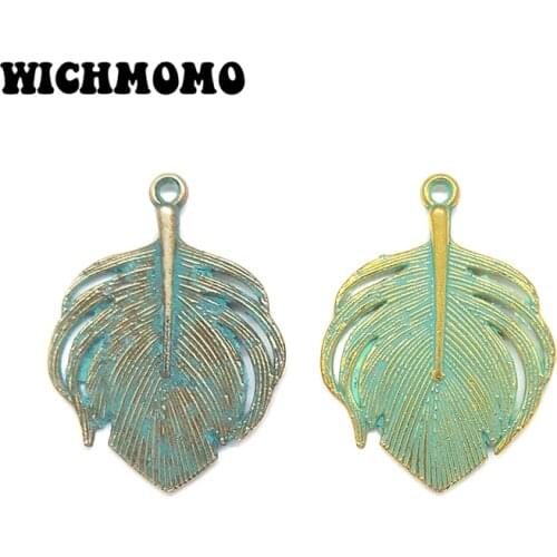 10pcs/bag 33MM Retro Patina Plated Zinc Alloy Green Peacock Feather Charms Pendants For DIY Jewelry Accessories PJ014