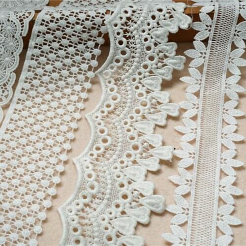 3 Yards White Lace Trimming Hollow out Floral Venice Lace Trim for DIY Clothes Garment Curtain Decoration Sewing Craft