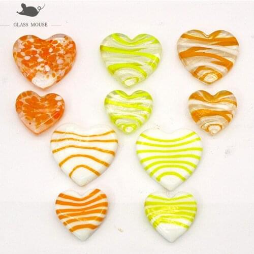New Decorative Figurines Mini murano handmade flat glass heart-shaped ornament Wedding room party home decor Art accessories X10