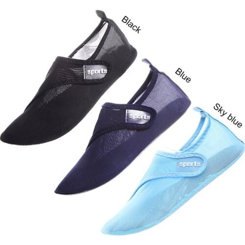 Unisex Beach Water Shoes Quick-Drying Swimming Aqua Shoes Seaside Slippers Surf Upstream Light Sports Flats Water Sneakers
