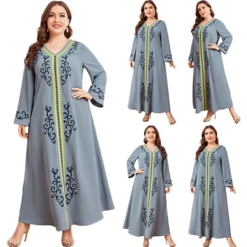 Muslim Women Embroidery Long Dress Ethnic Vintage Plus Size Loose Casual V-neck Turkish Abaya Islamic Arab Spring Autumn Fashion
