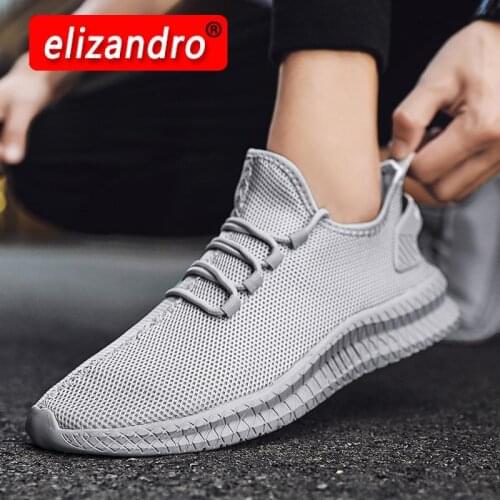 2021 New Fashion Mens Jogging Shoes Comfortable Soft Sole Sports Shoes New Trend Light and Breathable Mens Shoes High Quality