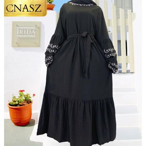 2021 New Fashion Print Long Sleeve Dress Dubai Dress Islamic Embroidery Middle East Elegant Fashion Womens Skirt Ladies