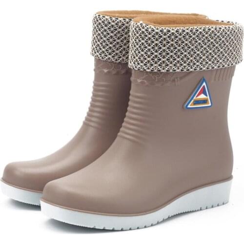 Flats Non-Slip Rain Boots Female Luxury Women Warm Mid-Tube Round Toe Snow Boots Outdoor Water Shoes Waterproof Rain Boots