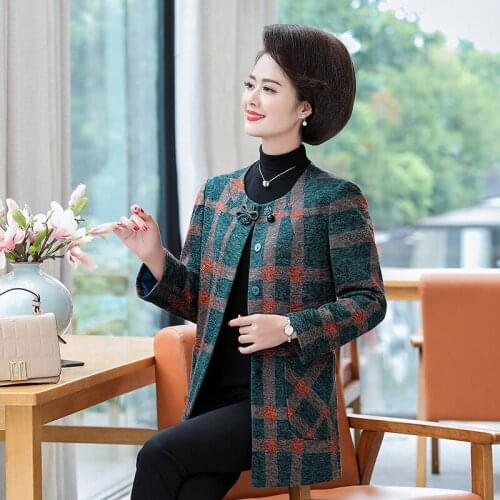 Elegant Middle Aged Womens Spring Jacket 2020 New Plus Size Female Outerwear Fashion Temperament Long Windbreaker Coat 5XL W30