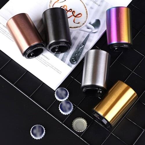 1 Pcs Stainless Steel Beer Bottle Lifter Built Magnet Hold Bottle Cap Corkscrew Beer Soda Sparkling Drink Bar Kitchen Tools