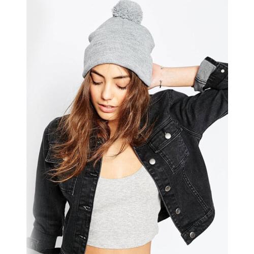 New Fashion Winter Warm Knitted Hat Ball Hat Casual Style Warm Caps Crochet Cap Knitted Pompons Ball Womens Hat Casquette Homme