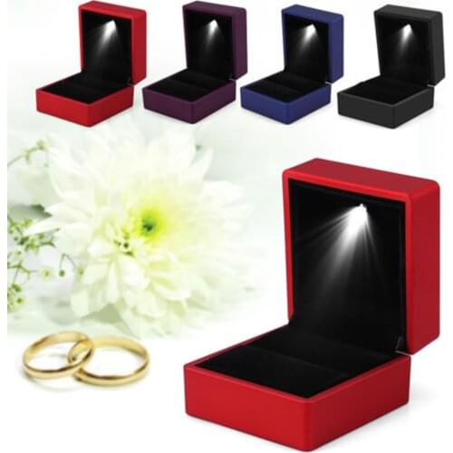 Minimalist Jewelry Box Ring Display Storage Necklace Pendant Case With LED Lights Solid Color Portable Earrings Organiser Luxury