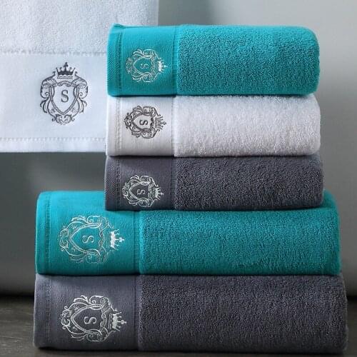100% Pakistan Cotton Satin Face Towel Adults Baby Hand Embroidered Luxury Crown Hand Face Bathroom Towel Set Beach Towel