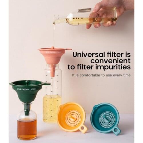 2021 Protable Mini Silicone Foldable With Filter Collapsible Liquid Oil Funnel Kitchen Tool Accessories Gadgets Cocina