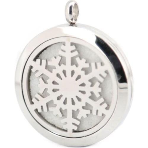 10pcs 30mm Christmas snowflake Aromatherapy Essential Oil 316 Stainless Steel Perfume Diffuser Locket Necklace with chain