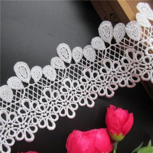 1yard 8.2cm Vintage White Polyester Flower Embroidered Lace Trim Ribbon Fabric Handmade DIY Garment Wedding Dress Sewing Crafts