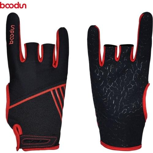 Boodun 1 Pair Men Women Bowling Glove Anti-Skid Soft Sports Bowling Ball Gloves Bowling Mittens Bowling Accessories