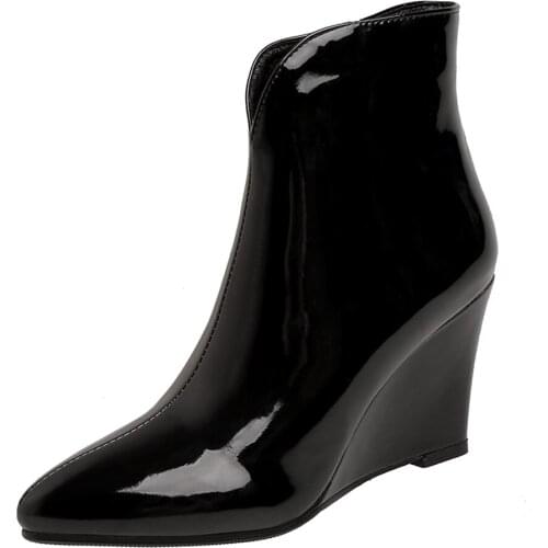 Patent Leather Wedge Heel Increased Ankle Boots V-Mouth Platform Snake Print High Heels Pointed Toe Side Zipper Winter Boots