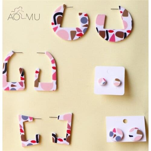 AOMU 2020 New Pink Colourful Geometric Irregular Acetic Acid Acrylic C Shape Graffiti Abstract Hoop Earrings for Women Jewelry