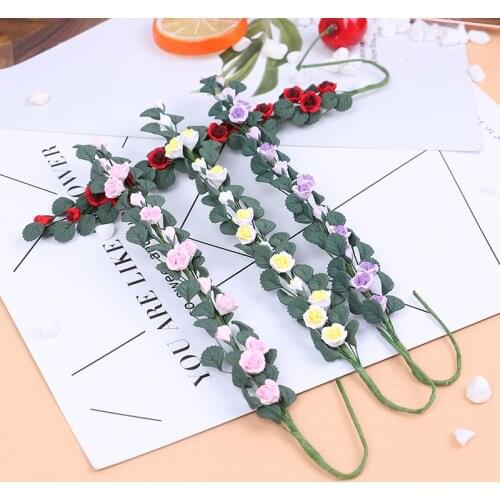 1Pc 1:12 Diy Miniature Roses Doll House Miniature Brocheta flowers handcrafted Clay Colorful Cute Climbing Rose Wattle