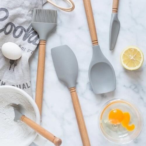 Creative Baking Tools Heat Resistant Wooden Handle Silicone Scrapers Basting Brush Spatulas Turners Kitchen Utensils BBQ Tools