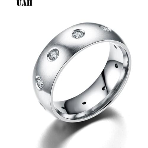 UAH Stainless Steel Wedding Ring For Lovers IP SILVER Color Crystal CZ Couple Rings Set Men Women Engagement Wedding Rings