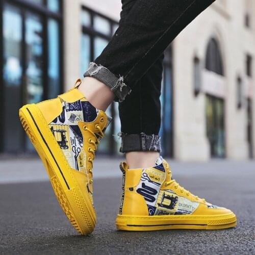 2019 Flat Shoes Mens Fashion Casual Shoes Student Graffiti Yellow Canvas Shoes Outdoor Non-slip Sneakers Mens Walking Shoes