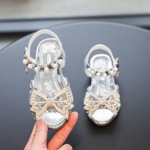 Girls Princess Sandals Summer Fashion Childrens Crystal Sandals Rhinestone Sequin Luxury Girls Shoes Cute Bow Pearl Sandals