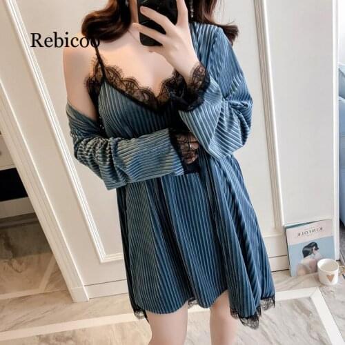 Winter Women Pajamas Set Gold Velvet Robe Gown Set Autumn Sexy Lace Sling 2 Peices Women Sleepwear Pajamas Bathrobe