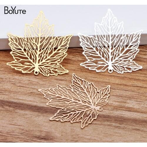 BoYuTe (10 Pieces/Lot) Metal Brass Corrosion Sheet 45*43MM Hollow out Maple Leaf Pendant Diy Hand Made Jewelry Materials