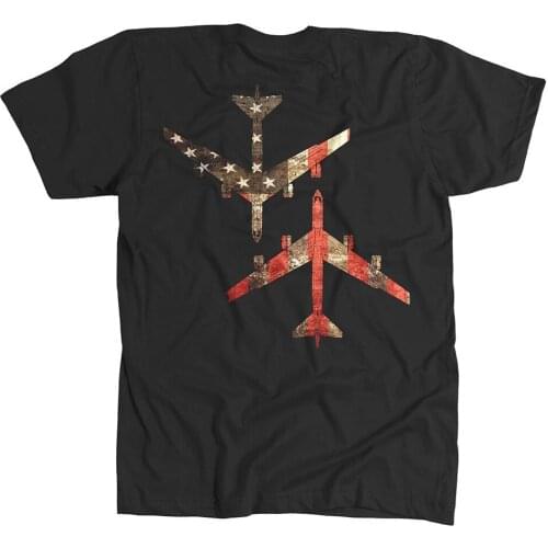 Vintage American Flag B-52 Stratofortress Long-range Strategic Bomber T-Shirt. Summer Cotton O-Neck Short Sleeve Mens T Shirt