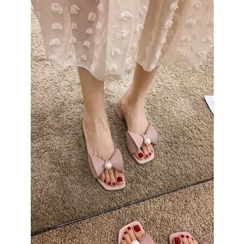 Womens Shoes Slippers Outdoor Summer 2021 New Fashion Cute Pearl Bow Non-slip Thick Heel Mid-heel Shoes