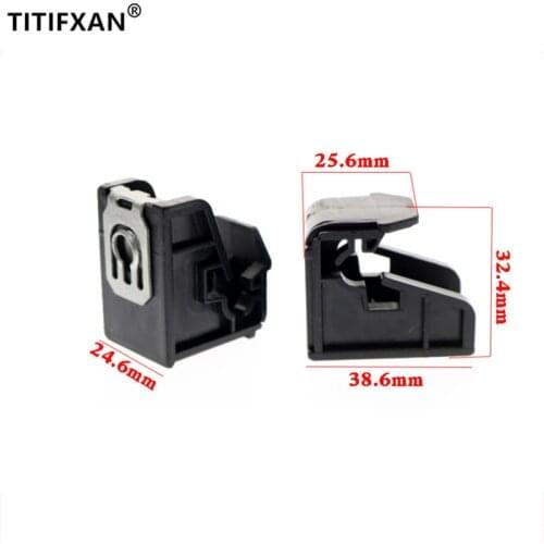 1PCS Auto headlight support base plastic fastener clip for VW 11-15 year Polo