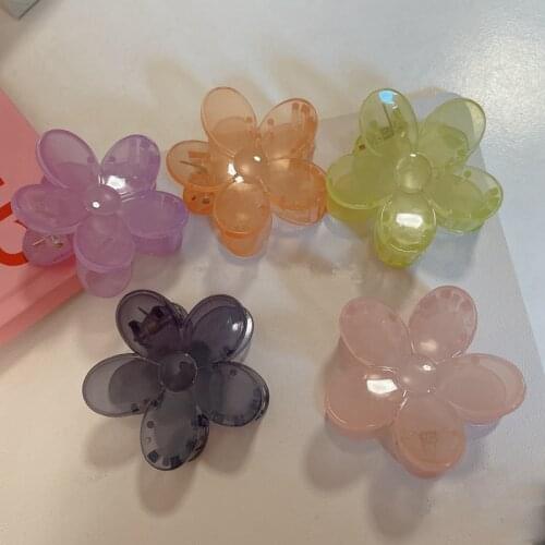 AOMU Korean Sweet Romantic Colorful Transparent Flower Hair Claw Irregular Geometric Petal Hairpin for Women Party Accessories