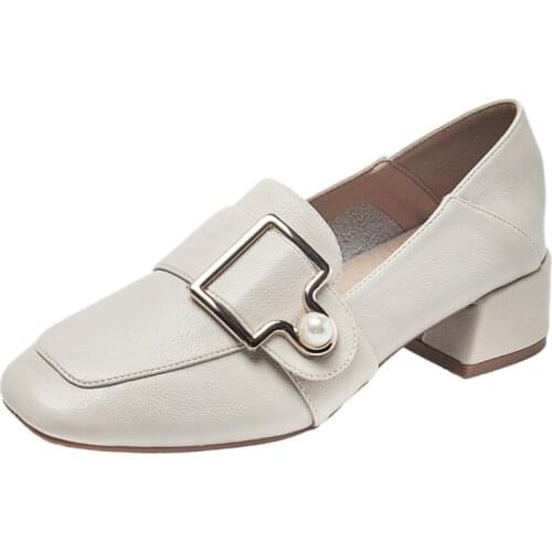 Women Office Shoes Elegant Women Pumps Metal Buckle Loafers Fashion Pearl Ladies Shoes Comfortable Pu Slip-On Mid Heel