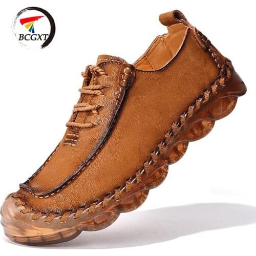 2020 New Style Mens Handmade Leather Casual Shoes Fashionable And Comfortable Business Mens Casual Shoes Large Size Hot Sale