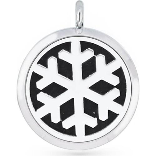 30mm Snowflake Flower Hollow Aromatherapy Essential Oil Perfume Diffuser Locket Pendant with 6pcs PadS Fit Necklace key Chains