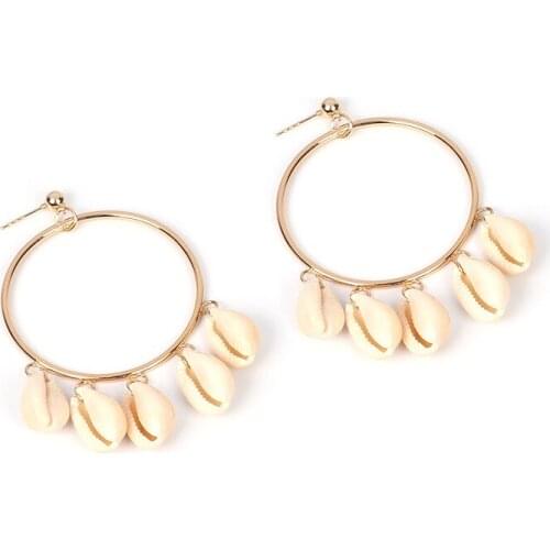 8Seasons Romantic New Fashion Bohemian Natural Shell Earrings Large Circle Tassel Pendant Earrings for Women Gift Jewelry,1 Pair