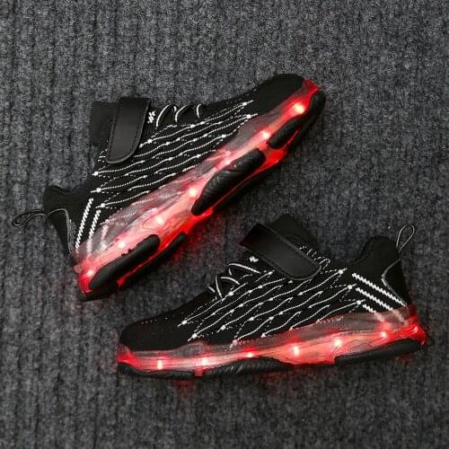 Fish scale pattern Kids Shoes Breathble Boys Running Shoes Led Light Girls Sneakers School Children Shoes Non-slip Coconut shoes