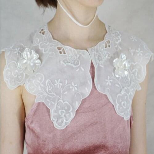 Fashion Embroidery collars white cotton White trim decorative Cotton texture light and three-dimensional flower classical