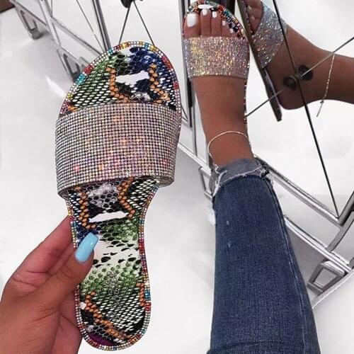 2020 Women Slippers Woman Glitter Flip Flops Womens Crystal Bling Flat Female Candy Colors Slides Female Casual Beach Shoes
