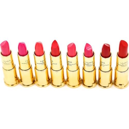 Lipsticks Makeup 1 PCS Red Colored Lipstick Set Moisturizer Easy to Wear 89010 Net 3.8g
