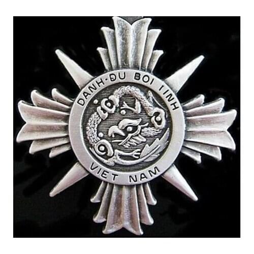 High quality AUSTRALIA USA SOUTH VIETNAM HONOR CROSS FOR ENLISTED MEDAL custom souvenir silver cut medal medallion badges