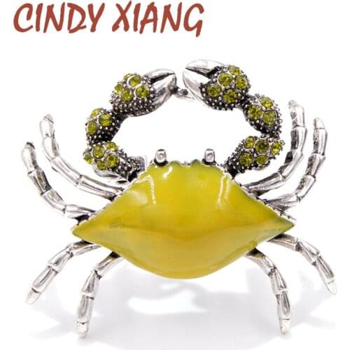 CINDY XIANG 3 Colors Available Enamel Swimming Crab Brooches for Women Sea Animal Pins Winter Coat Sweater Corsage Fashion Gift