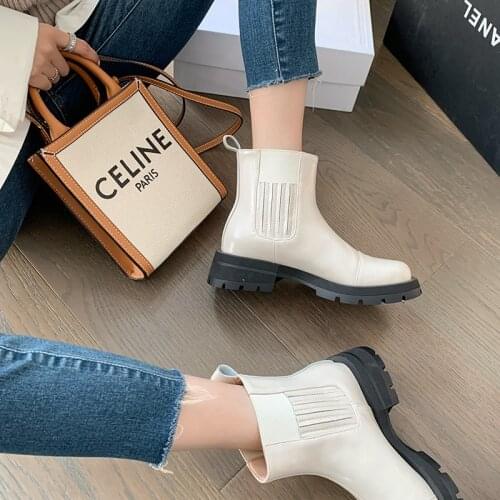 New Genuine Leather Women Boots Fashion Slip-On Round Toe Chelsea Boots Ankle Boots Winter Women Platform Shoes Zapatos De Mujer