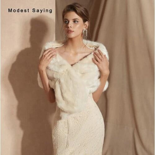 Cream Faux Fur Wedding Shrugs Bridal Shawls New Arrival 2019 Fashion Formal Women Party Stoles Warm Wraps Wedding Accessories