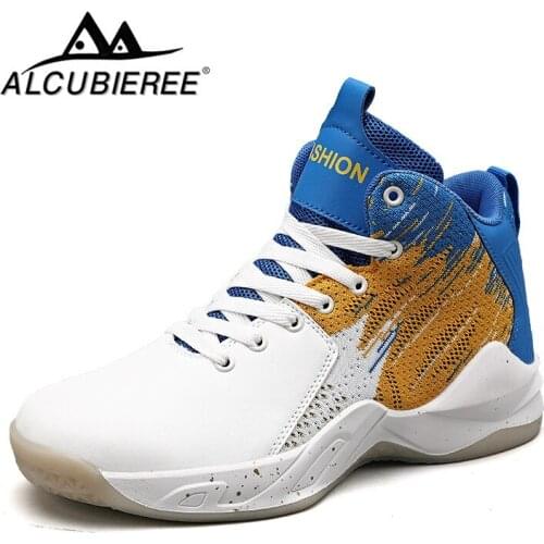 High Top Student Shoes Trend Light Men Casual Shoes Breathable Lace-up New Fashion Sneakers Men Popular Outdoor Vulcanized Shoes