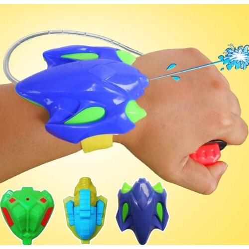 Summer Beach Kids Wrist Water Gun Toys Outdoor Sports Children Wrist Fight Water Blaster Gun Bath Toy Random Send