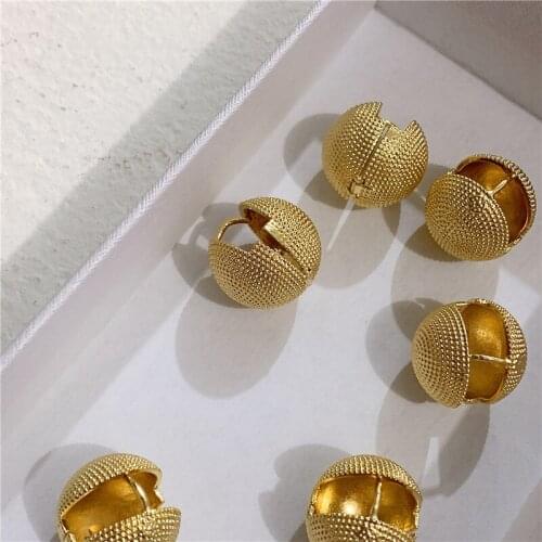 Simple Style Double-sided Wave Woint Pellet Matte New Earrings Autumn and Winter For Woman