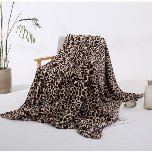 Animal faux wool blanket flannel blanket microfiber animal blanket soft velvet lightweight microfiber blanket suitable for sofa